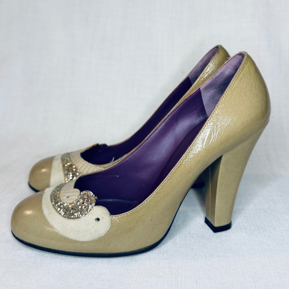 Marc Jacobs Tan Patent Leather Bird Applique Glitter Block Heel Pumps 39.5
